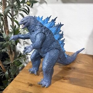 Giant Godzilla vs Kong Monsterverse Large Figure 11x18" 2020 Toho Playmates Toys
